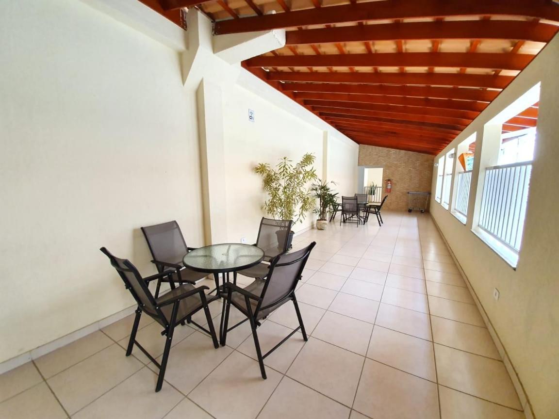 Lindo Apto Com 3 Quartos, Apenas 1 Quadra Da Praia Das Toninhas Ubatuba Exterior photo